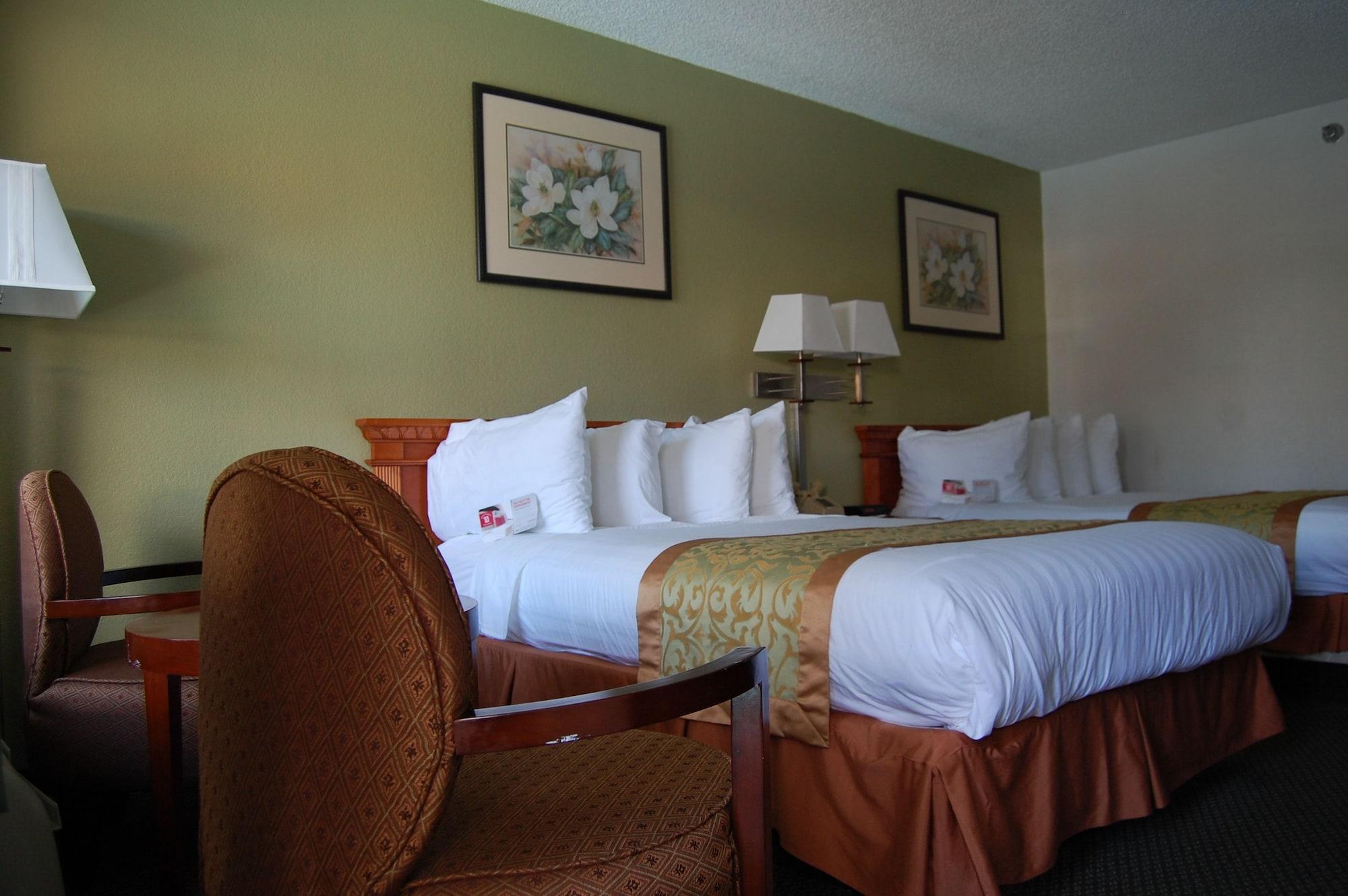 Hotel Ramada By Wyndham Temple Terrace/Tampa North Exterior foto